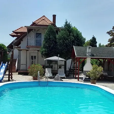 Feeienwohnung Am By Interhome Appartamento Balatonmáriafürdő